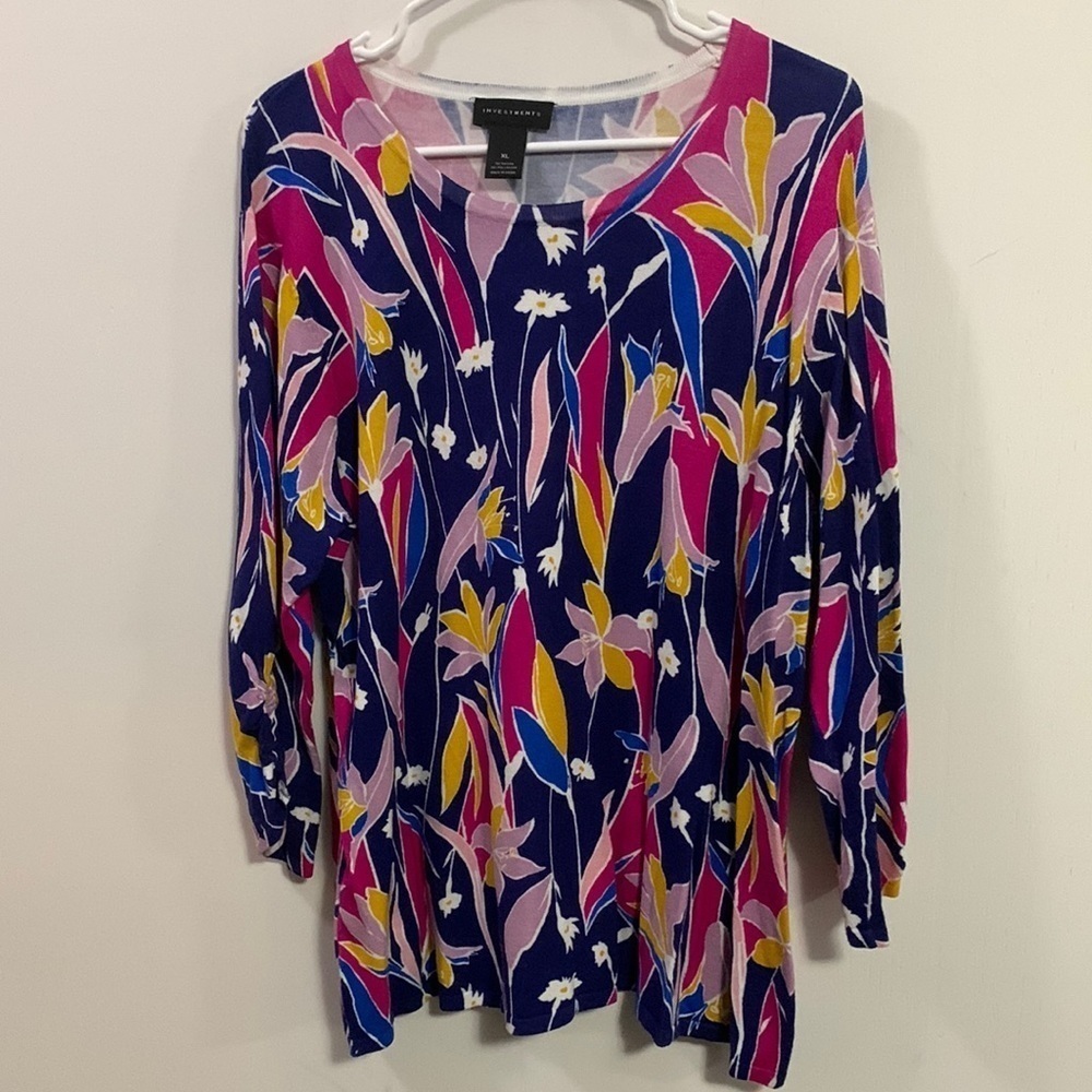 Investments brand tunic, Sz XL, Floral very good condition